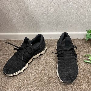 SOREL Womens Kinetic Gradient-black Fashion Lace Sneaker Shoe Size 7